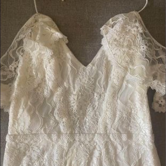 Galina Boho wedding dress - size 8 - Picture 6 of 9